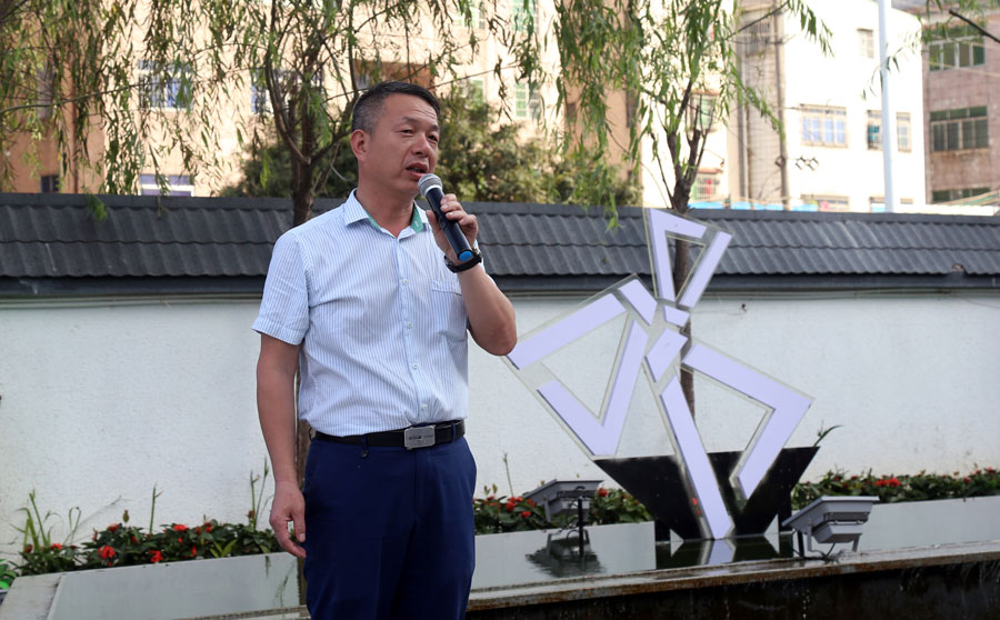 福瑪仕辦公家具鄧總 福瑪仕辦公家具鄧總